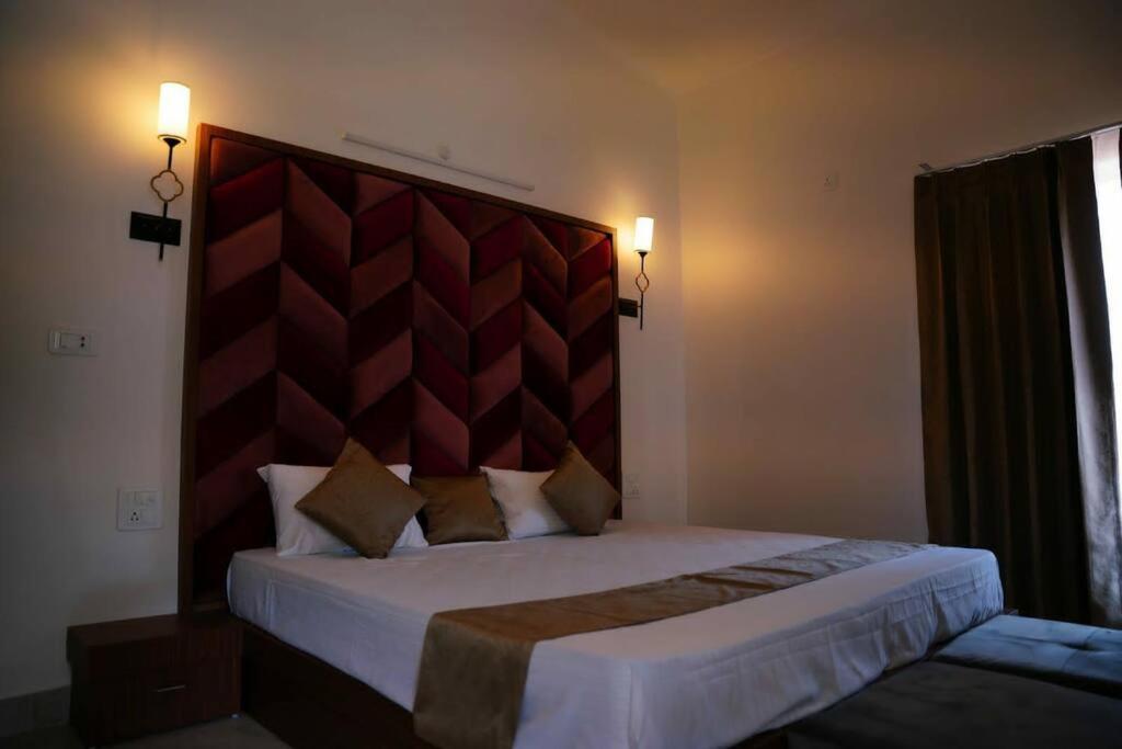 The Periwinkle Homestay Bhīm Tāl Eksteriør billede