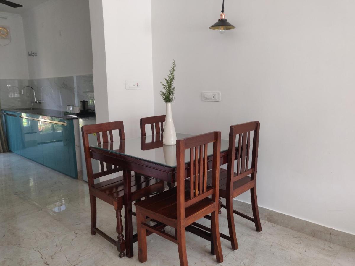 The Periwinkle Homestay Bhīm Tāl Eksteriør billede