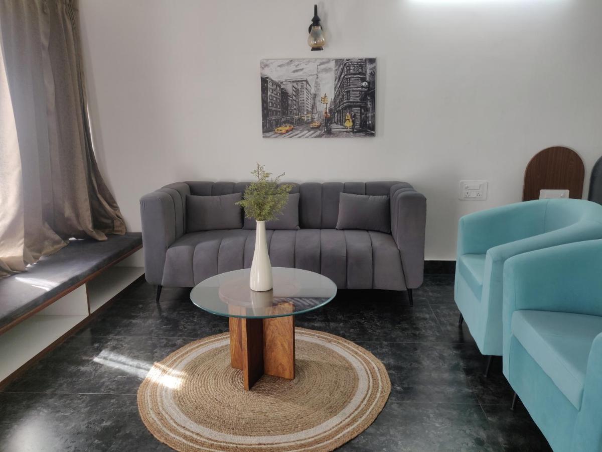 The Periwinkle Homestay Bhīm Tāl Eksteriør billede