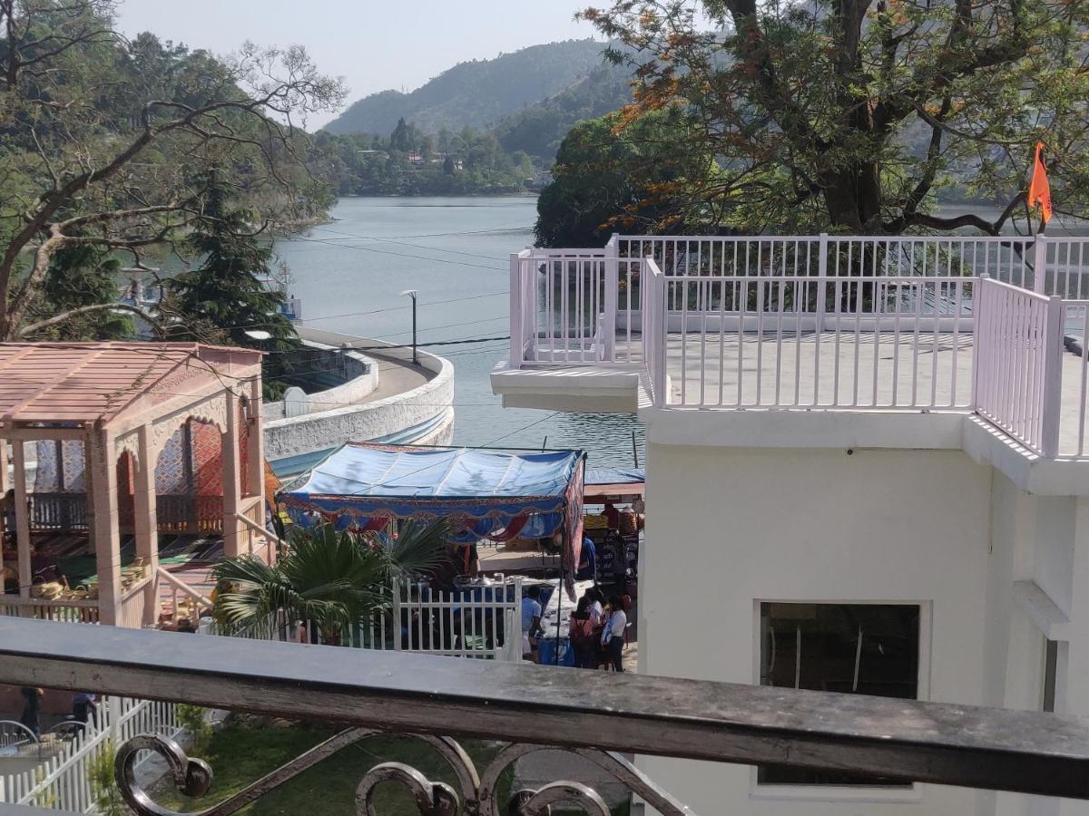The Periwinkle Homestay Bhīm Tāl Eksteriør billede