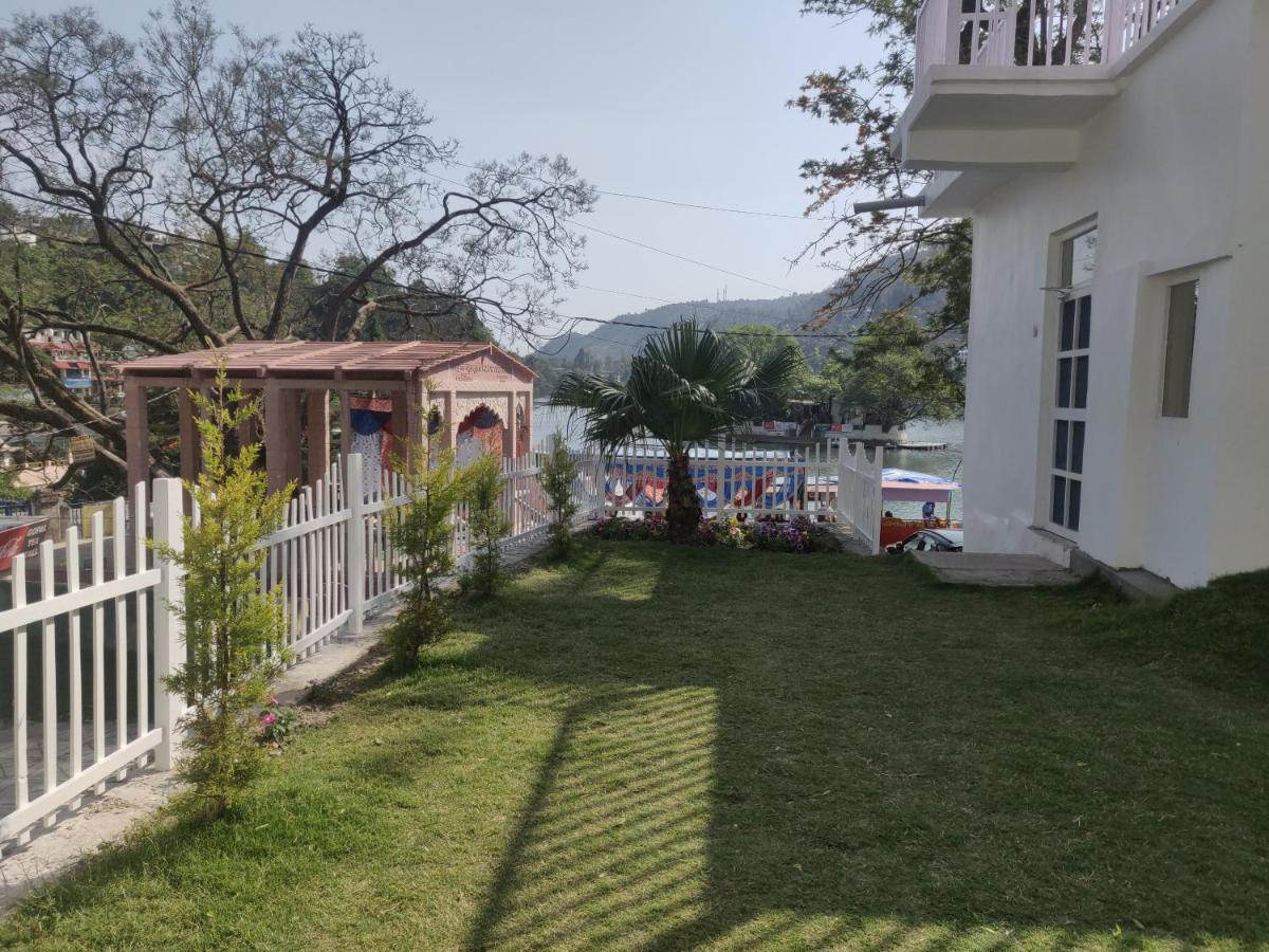 The Periwinkle Homestay Bhīm Tāl Eksteriør billede