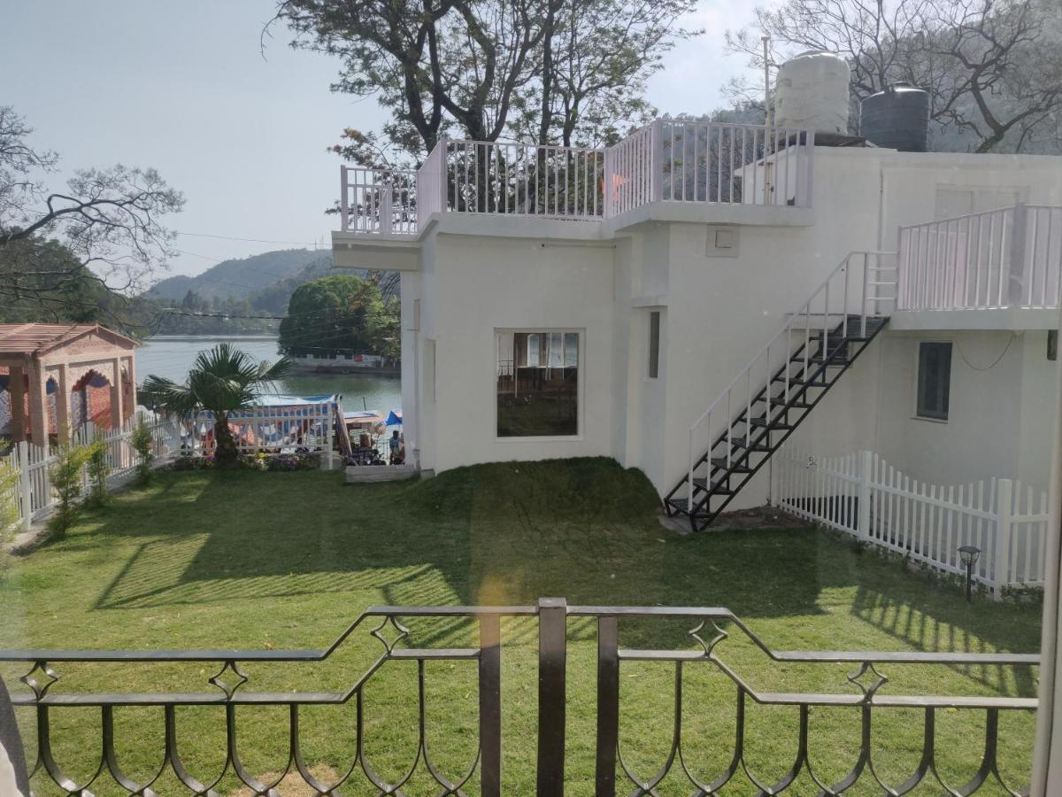 The Periwinkle Homestay Bhīm Tāl Eksteriør billede