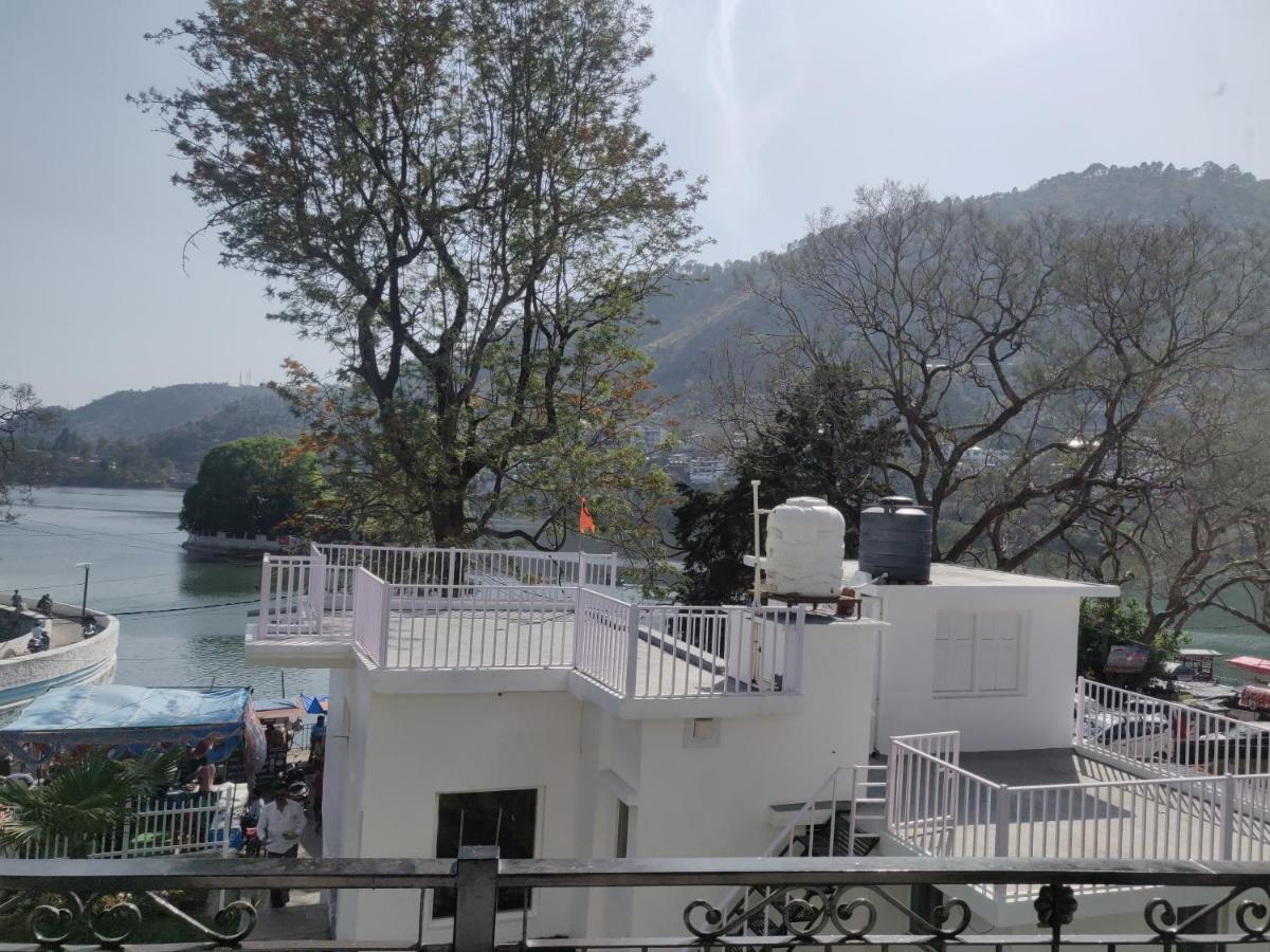 The Periwinkle Homestay Bhīm Tāl Eksteriør billede
